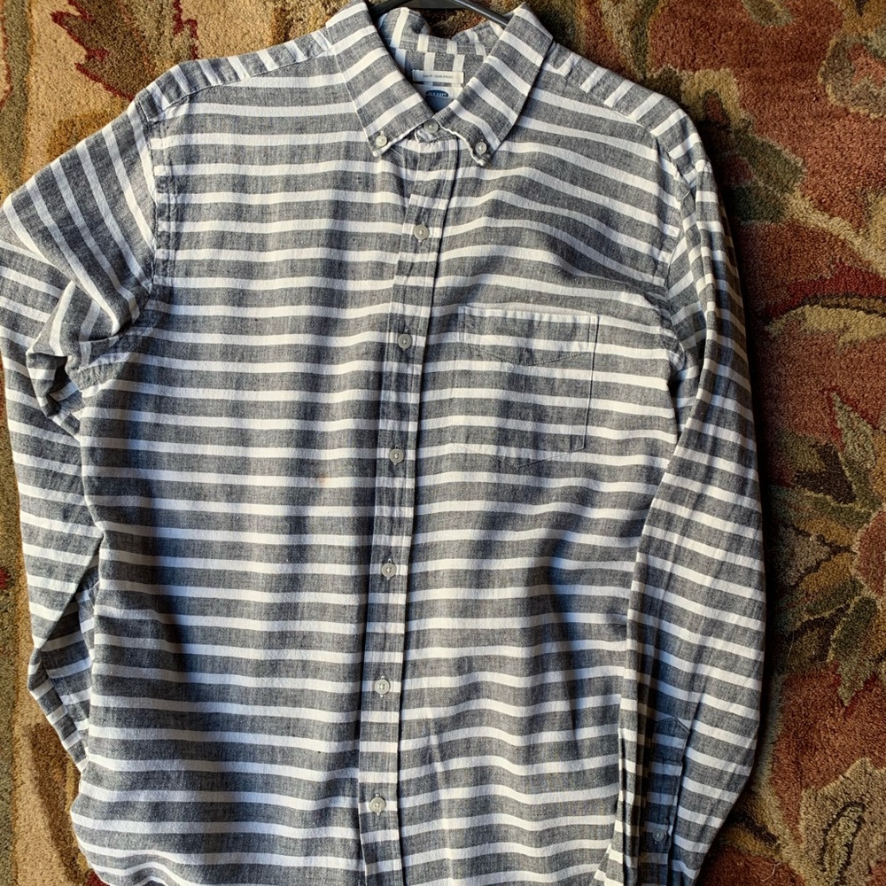 Old Navy Gray and White Striped Button Down Shirt